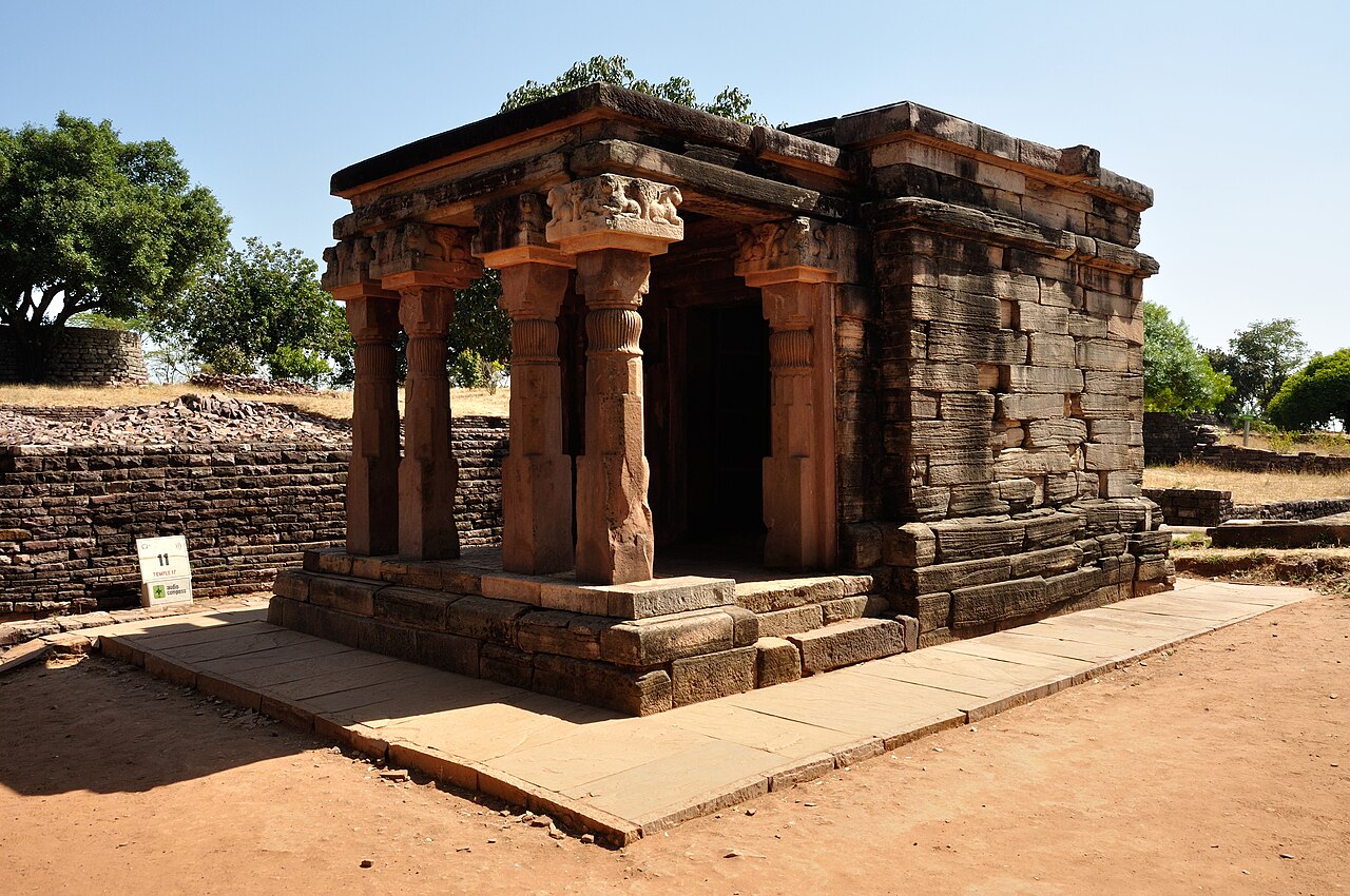 Hilltop Buddhist Ruins